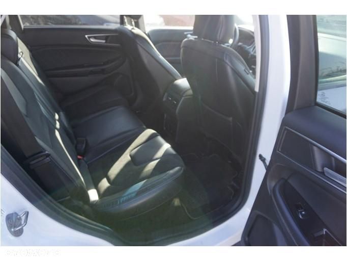 Ford Edge - 24