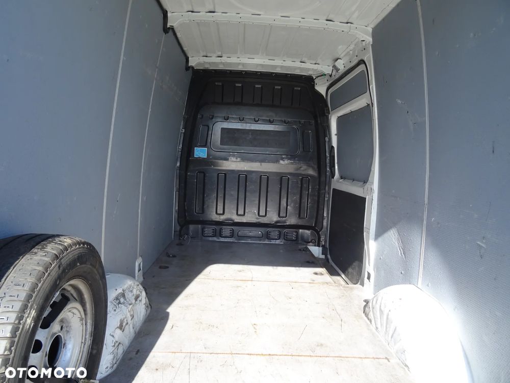 Hyundai H350 2019 biały na części drzwi maska zderzak błotnik lampa lusterko - 10