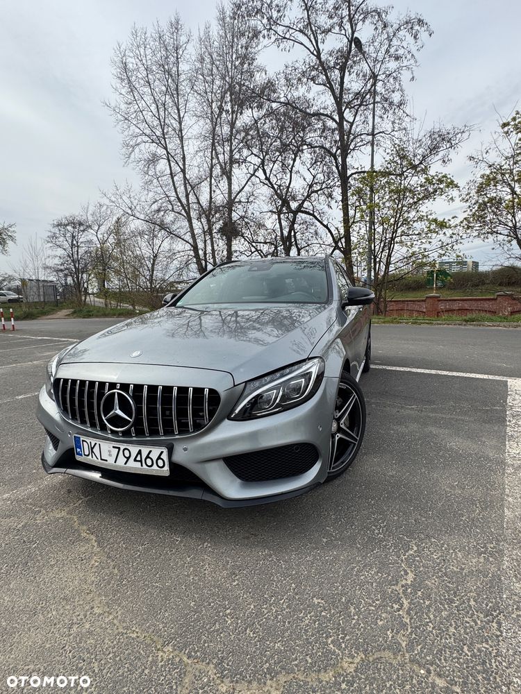 Mercedes-Benz Klasa C 250 (BlueTEC) d 4Matic 7G-TRONIC AMG Line - 1