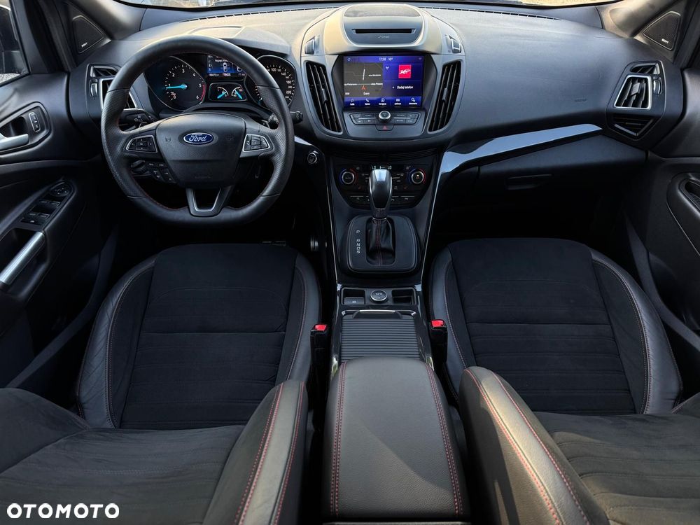 Ford Kuga 2.0 TDCi 4x4 ST-Line - 28