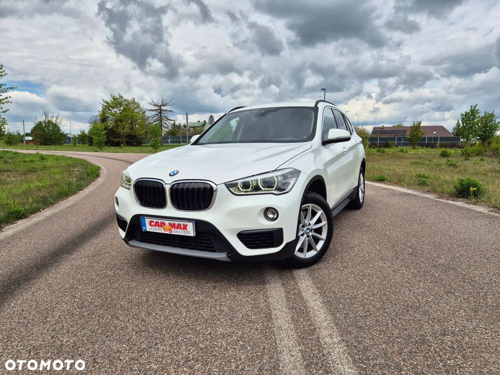 BMW X1 xDrive20d xLine - 9