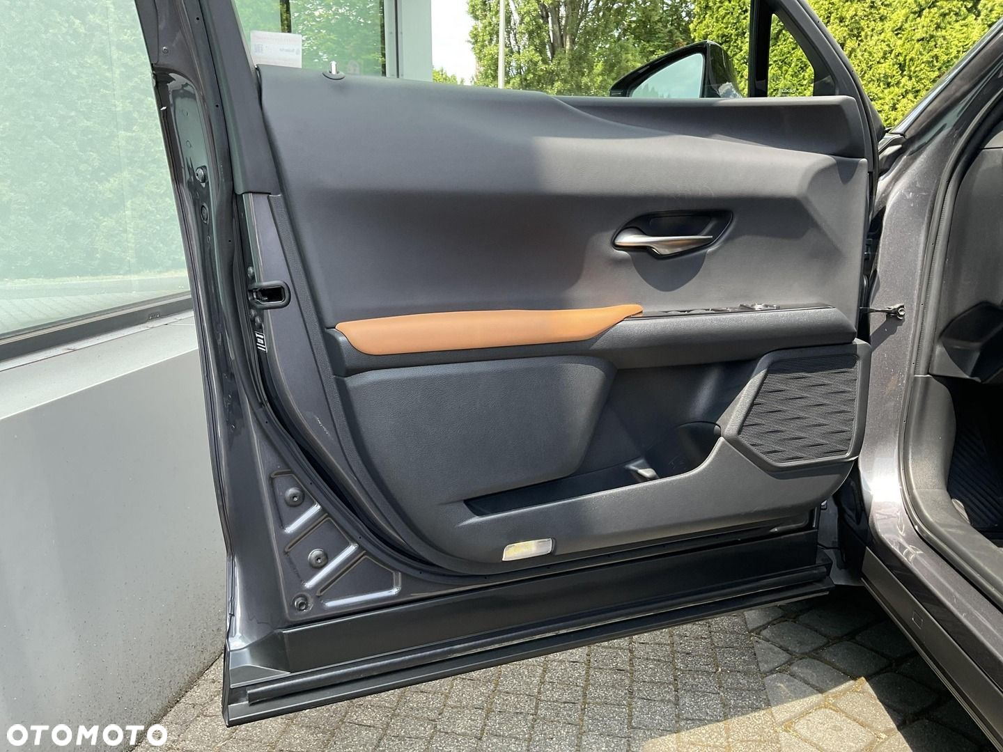 Lexus UX - 21