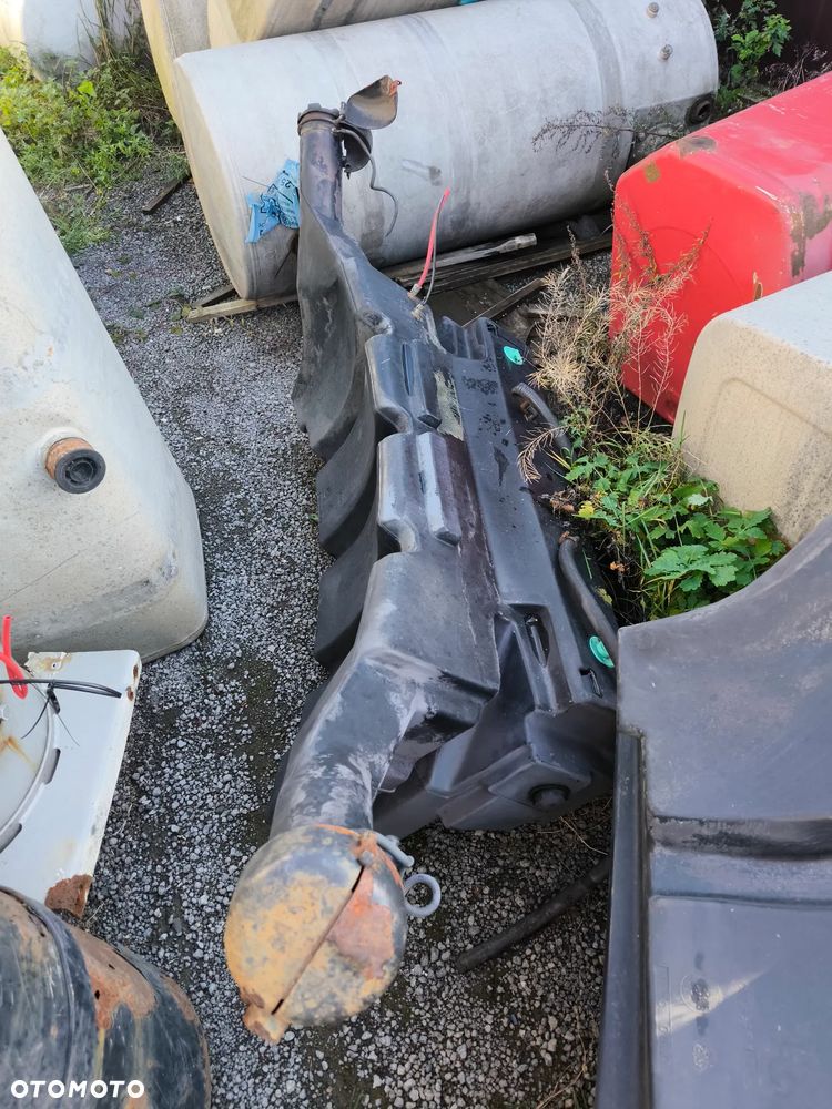 Zbiornik paliwa chłodnia do agregatu Carrier thermoking - 5