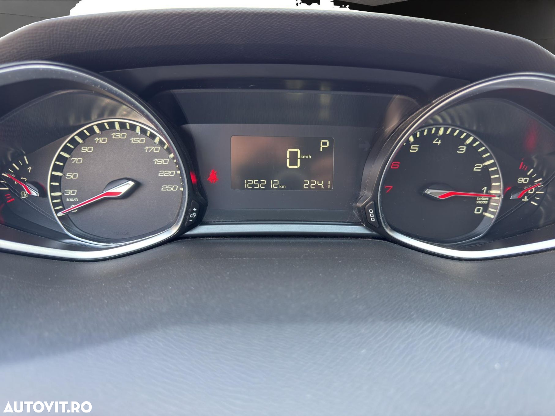 Peugeot 308 1.2 L PureTech Turbo Allure Aut. - 7
