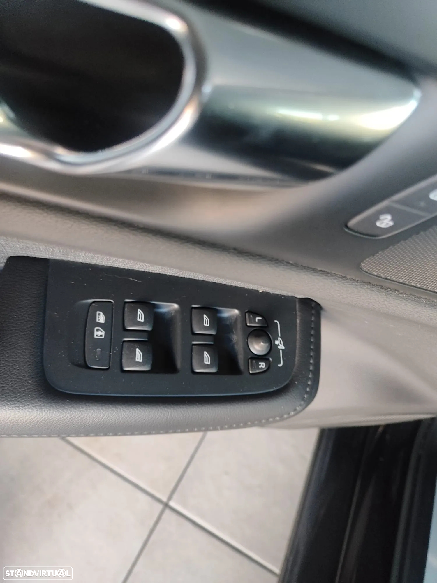 Volvo V60 2.0 T6 AWD TE Inscription Expression - 23