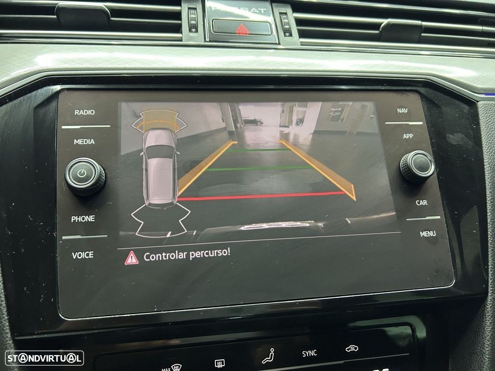 VW Passat Variant 1.5 TSI eHybrid Business DSG - 14