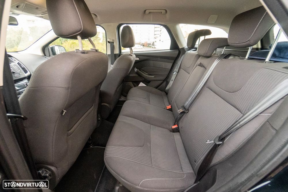 Ford Focus SW 1.6 TDCi Titanium - 13