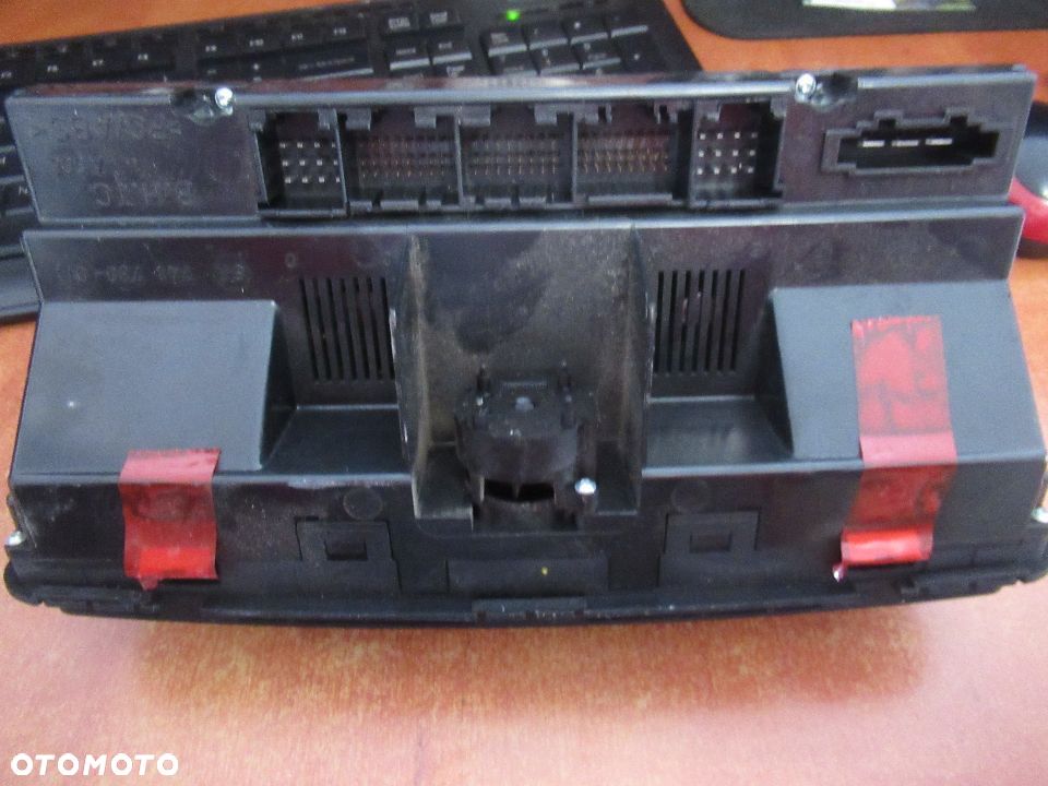 Panel Klimatyzacji 4E0820043D Audi A8 D3 - 2