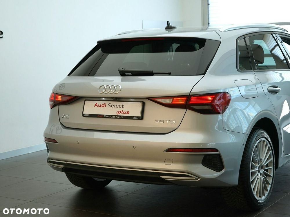 Audi A3 Sportback - 11