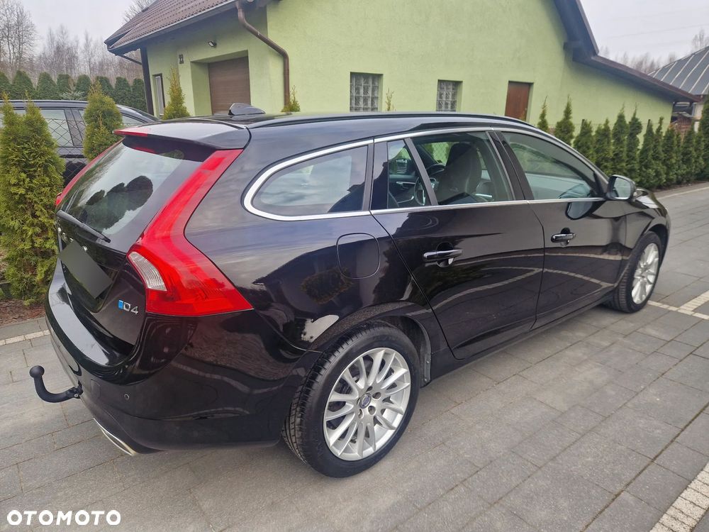 Volvo V60 - 10