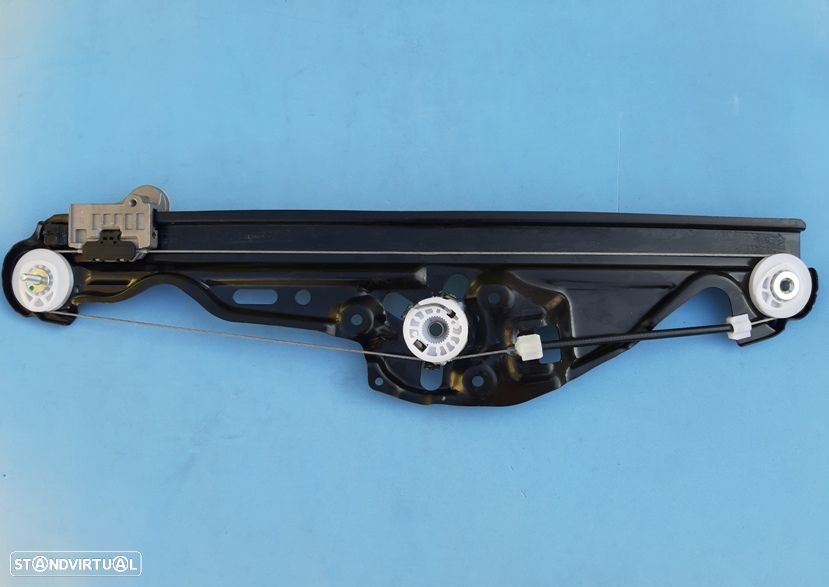 Elevador dos vidros Bmw Série 5 E60  E61 (portas de trás)  NOVO - 1