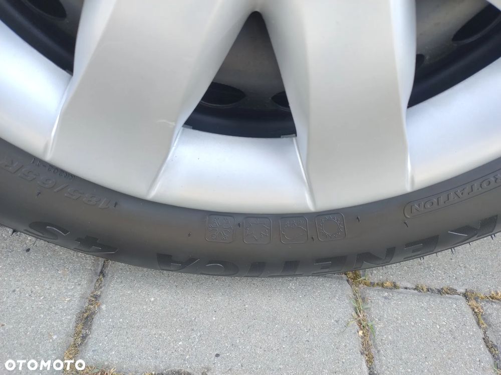 Renault Clio 1.2 16V 75 Life - 19
