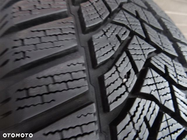 205/55/R16 91H Dunlop Winter Sport 5 - 3