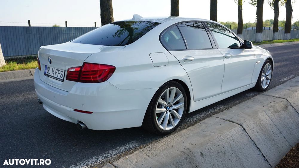 BMW Seria 5 535d xDrive - 4