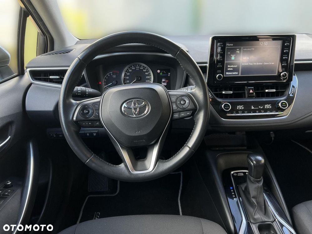 Toyota Corolla 1.8 Hybrid Comfort - 17