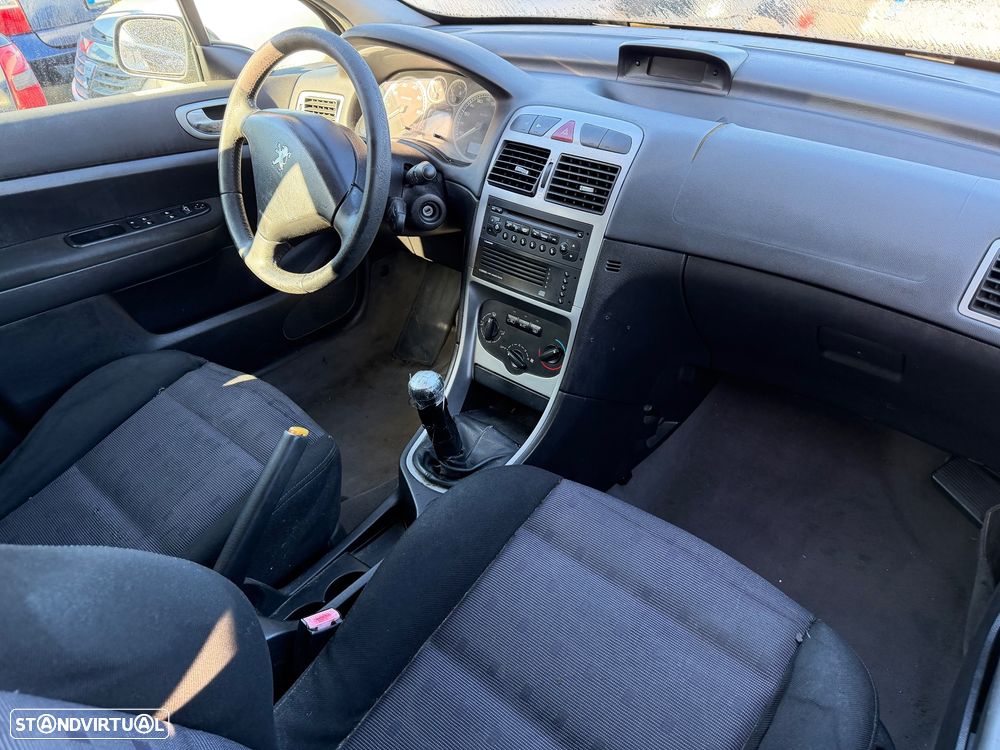 Peugeot 307 carrinha de 2002 para peças - 5