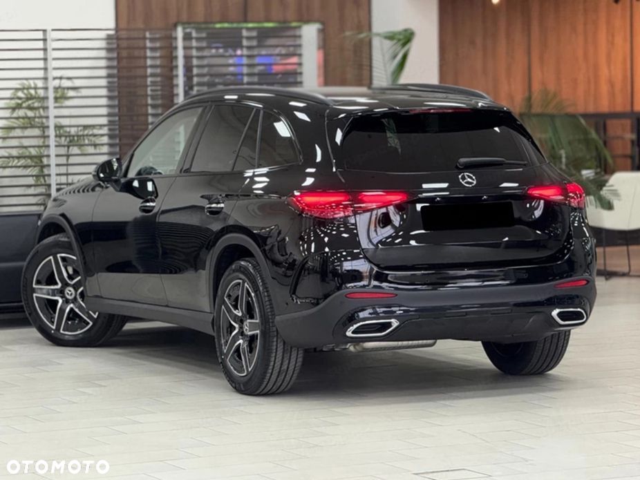 Mercedes-Benz GLC - 4