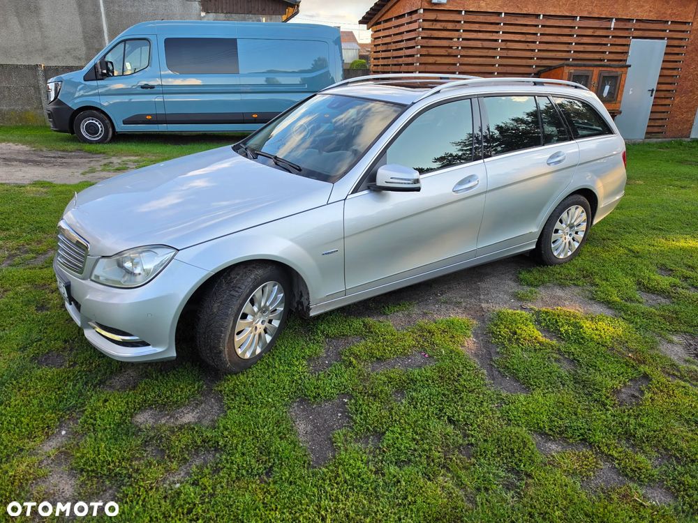 Mercedes-Benz Klasa C 200 CDI DPF Automatik BlueEFFICIENCY Elegance - 1