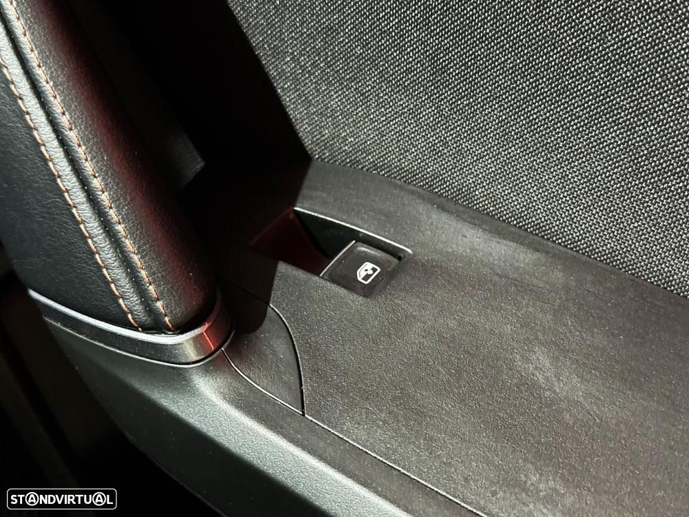 Cupra Leon ST 1.4 e-Hybrid DSG - 32