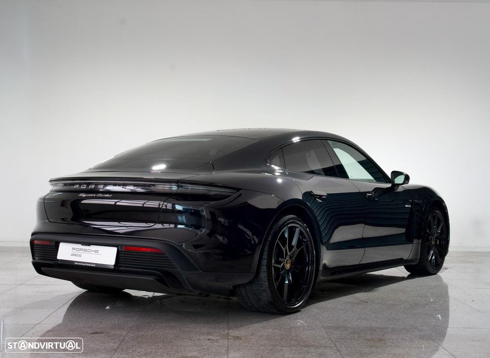 Porsche Taycan Turbo - 5
