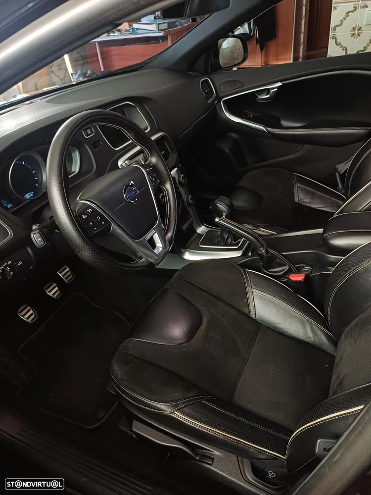 Volvo V40 D2 RDesign - 22