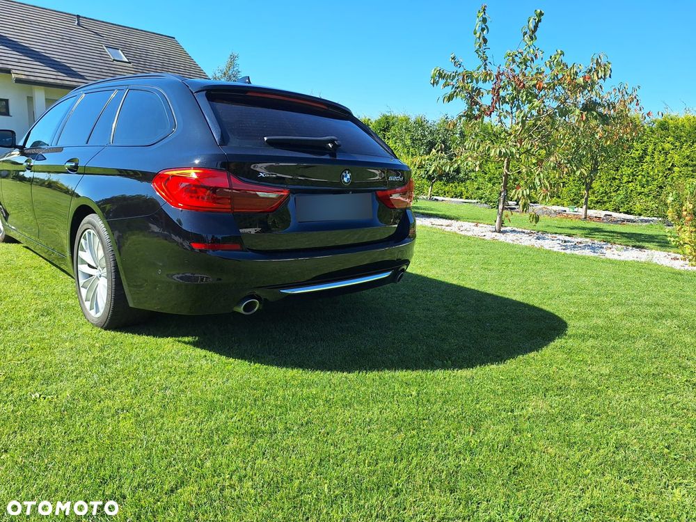 BMW Seria 5 520d Luxury Line - 6