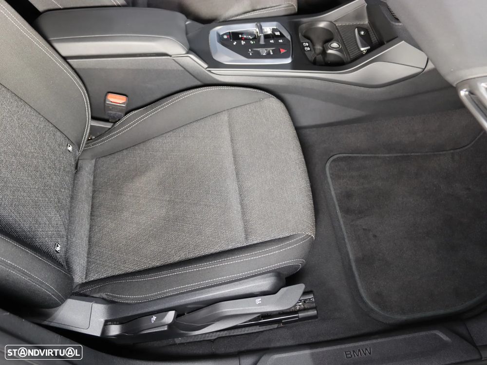 BMW 116 Standard - 16
