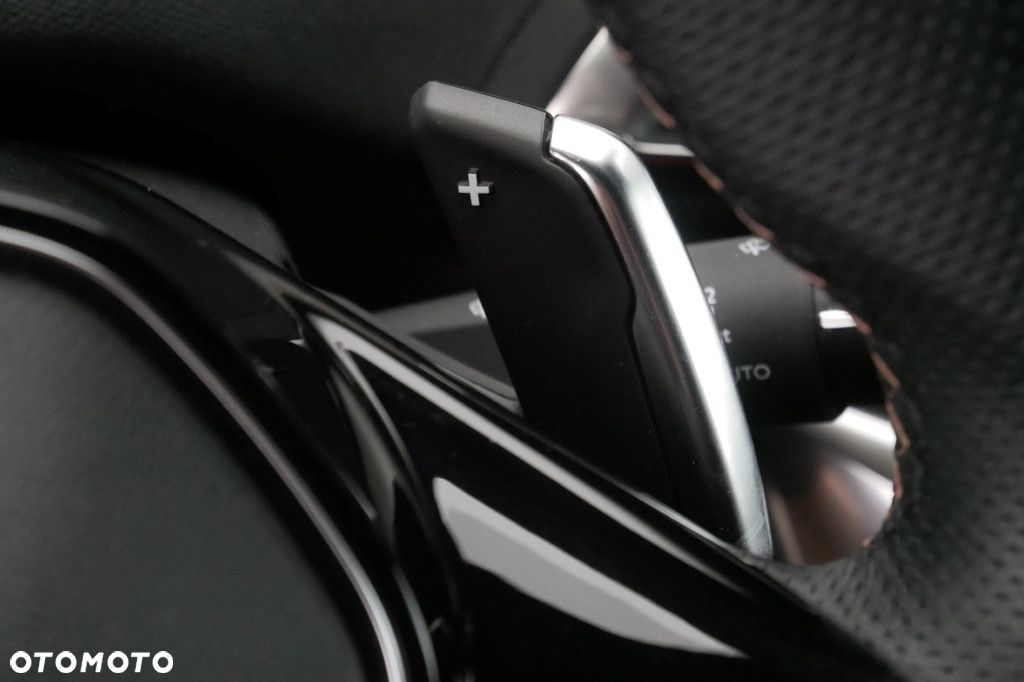 Peugeot 5008 - 27