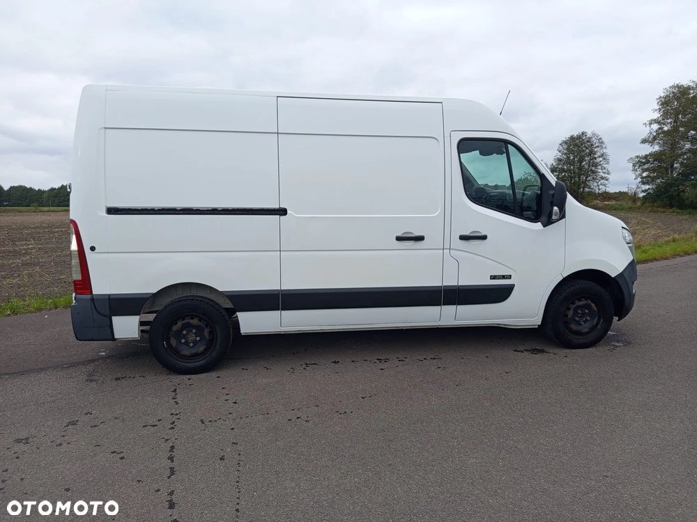 Nissan NV400 - 3