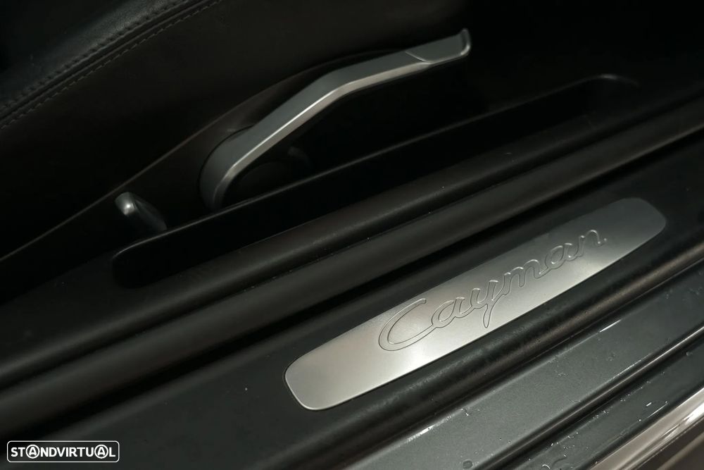 Porsche Boxster 2.7 M6 - 24