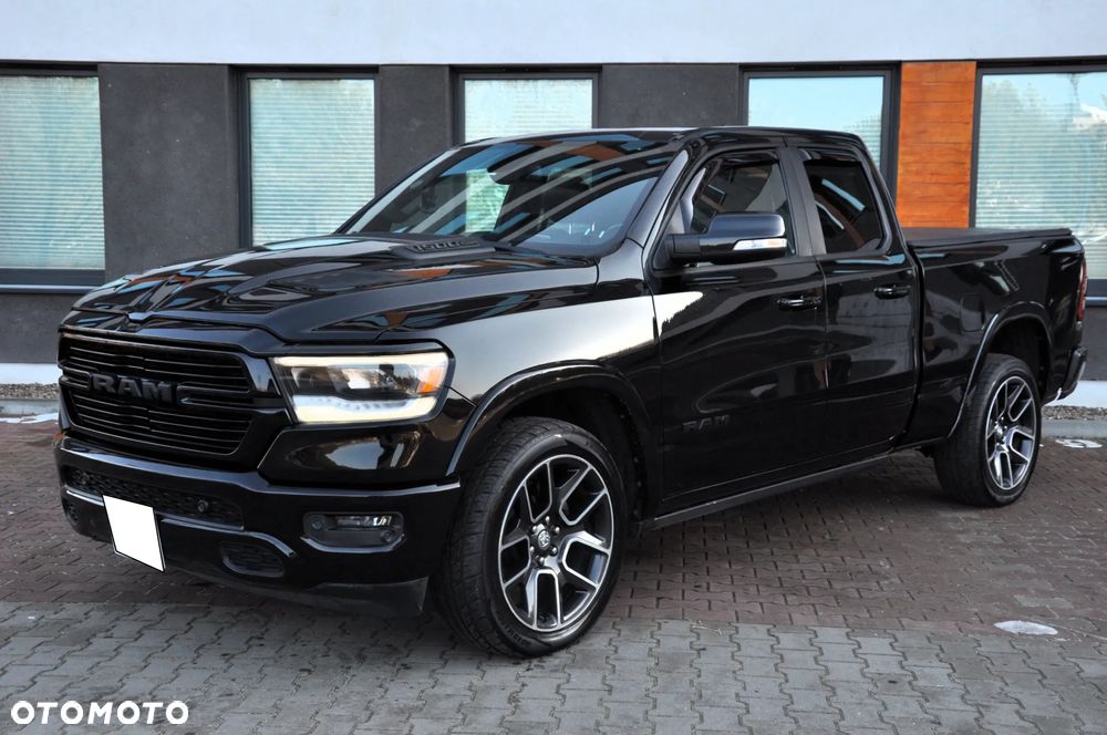 RAM 1500 5.7 Crew Cab Laramie - 17