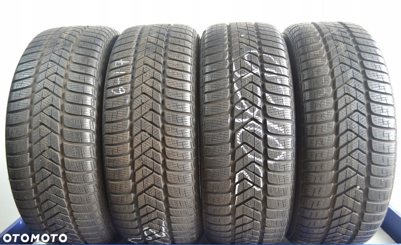 225/45R18 95H PIRELLI SOTTOZERO 3 x4szt 9310z - 2