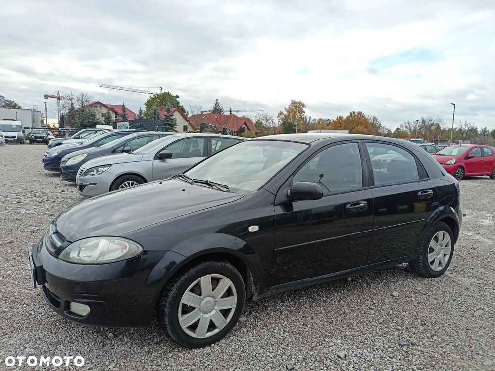 Chevrolet Lacetti - 1