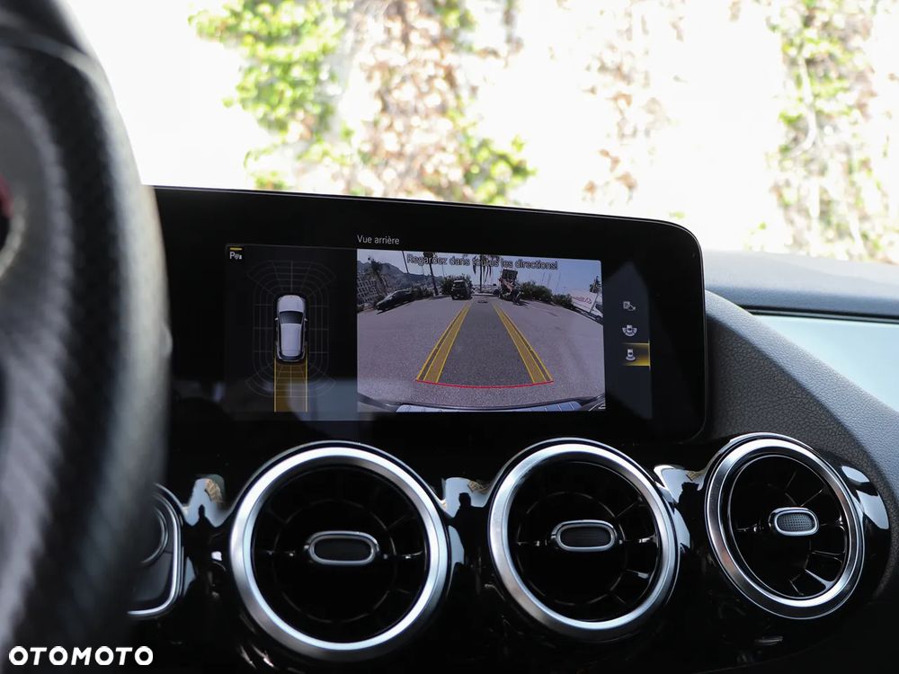 Mercedes-Benz GLA 200 AMG Line - 21