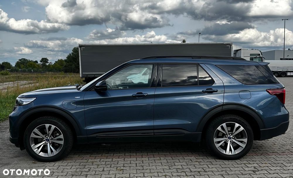 Ford Explorer - 7