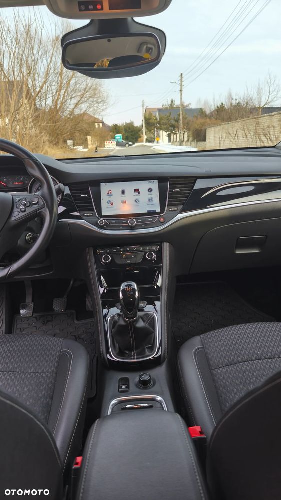 Opel Astra 1.6 D (CDTI) Start/Stop Innovation - 18