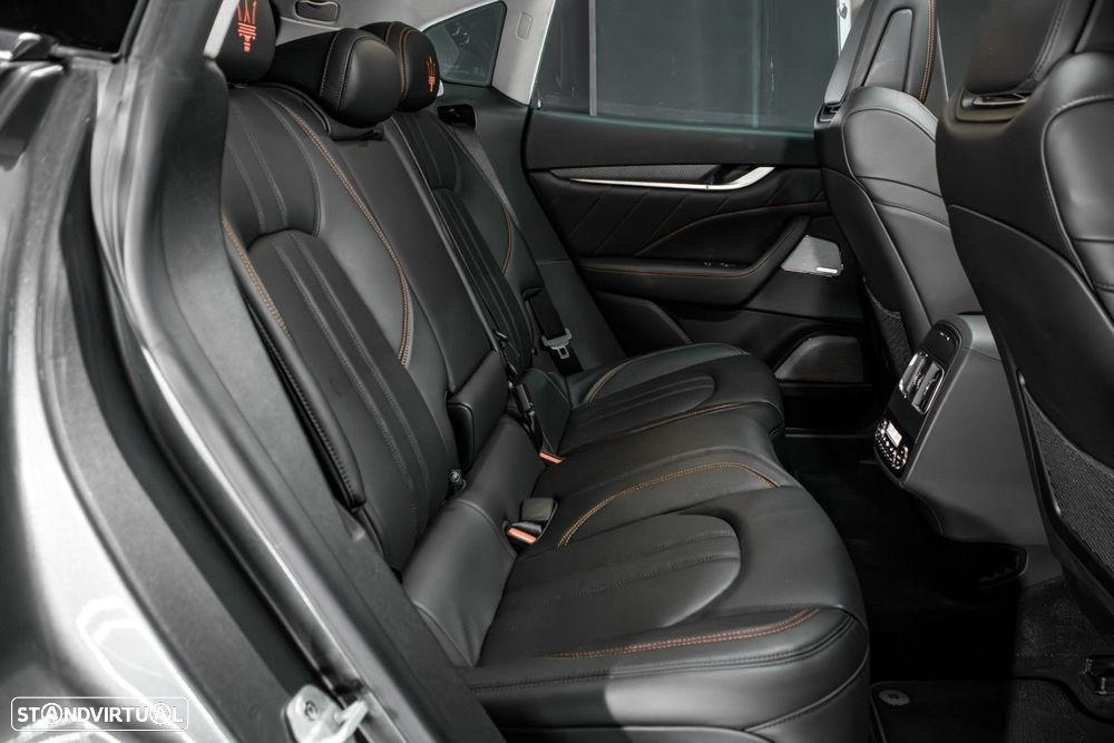 Maserati Levante 3.0 V6 S - 13