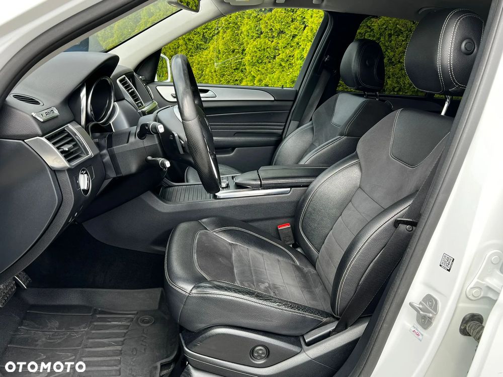 Mercedes-Benz ML 350 BlueTEC 4MATIC 7G-TRONIC - 7