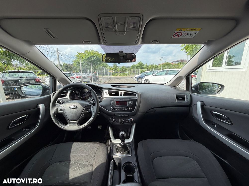 Kia Ceed 1.4 GSL STAR - 9