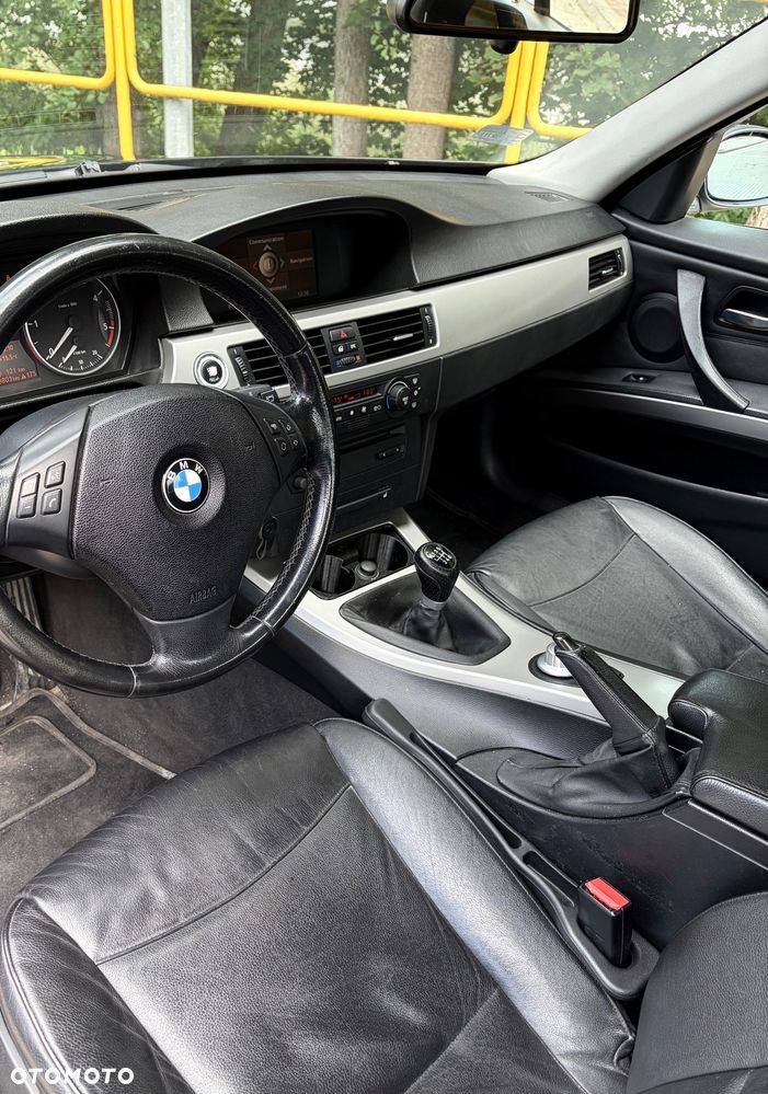 BMW Seria 3 320d - 9