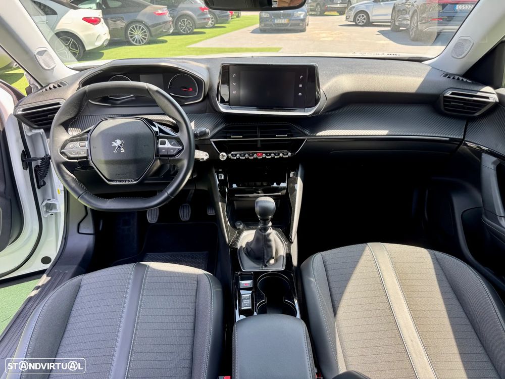 Peugeot 2008 BlueHDi 110 Allure - 16