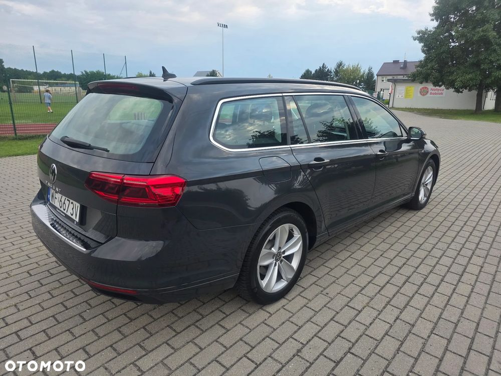 Volkswagen Passat 2.0 TDI EVO Elegance - 5