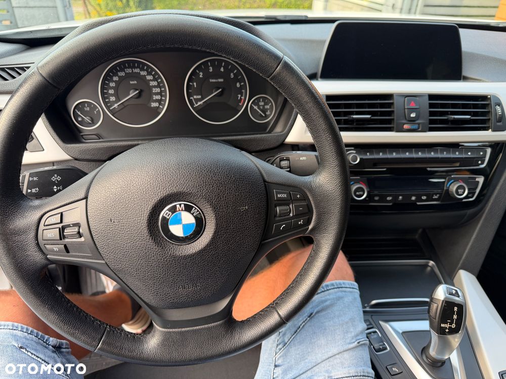 BMW Seria 3 330e iPerformance Advantage - 7