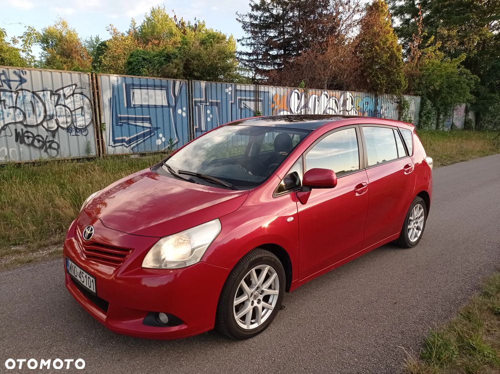 Toyota Verso 2.0 D-4D Premium - 1