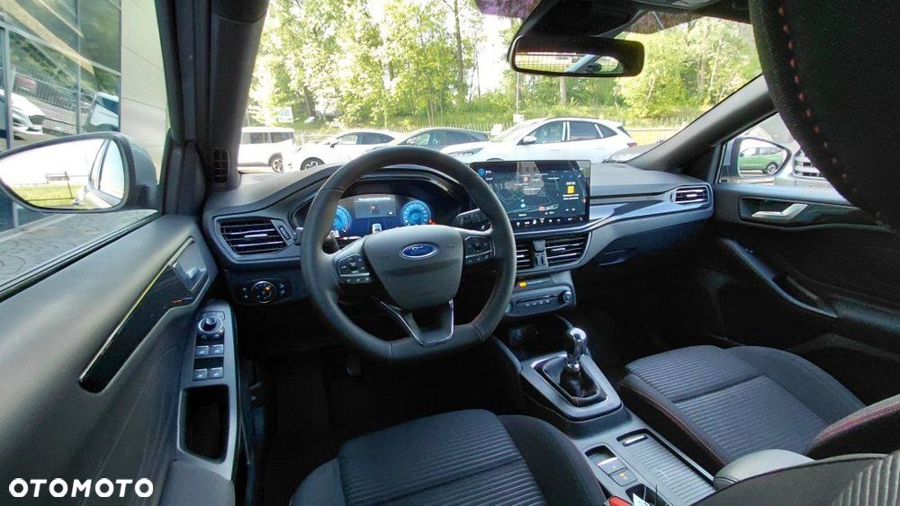 Ford Focus - 17