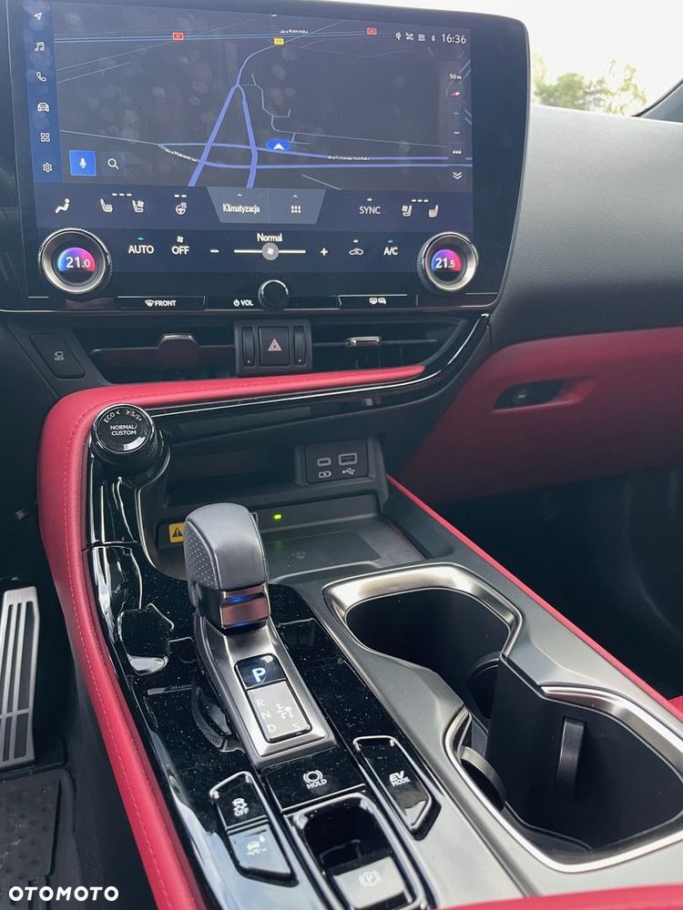 Lexus NX 350h F Sport AWD - 13