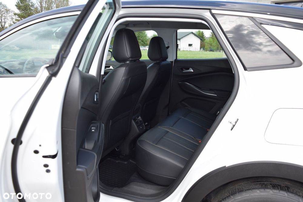 Opel Grandland X 1.6 T PHEV Ultimate - 26