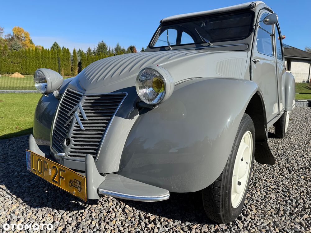 Citroën 2 CV - 2