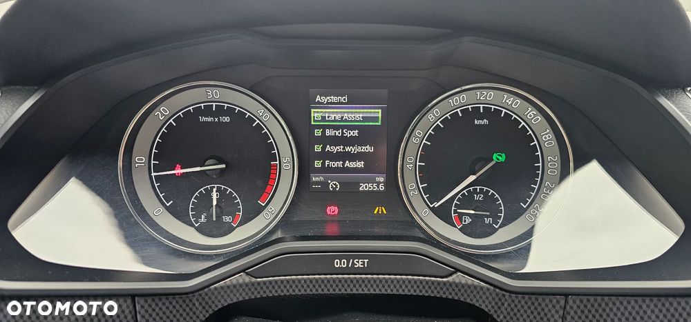 Skoda Superb 2.0 TDI 4x4 Sportline DSG - 15