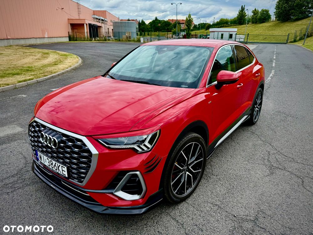 Audi Q3 Sportback - 9